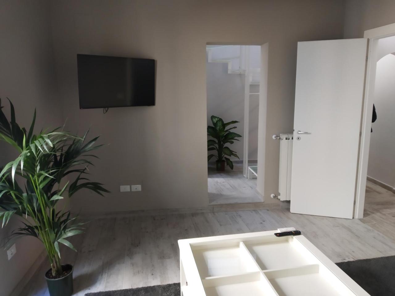 Dimora "I Santi Patroni" Aparthotel Lecce Exterior photo
