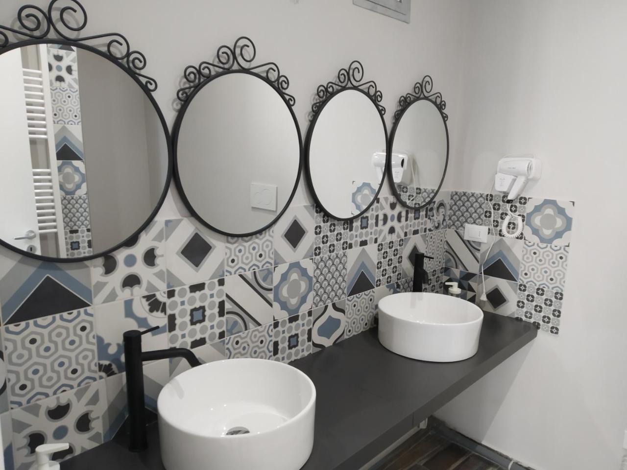Dimora "I Santi Patroni" Aparthotel Lecce Exterior photo